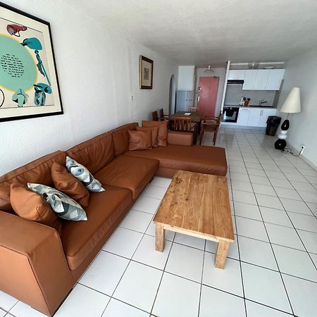 Suite Residence Mont Vernon Orient Bay Exterior foto