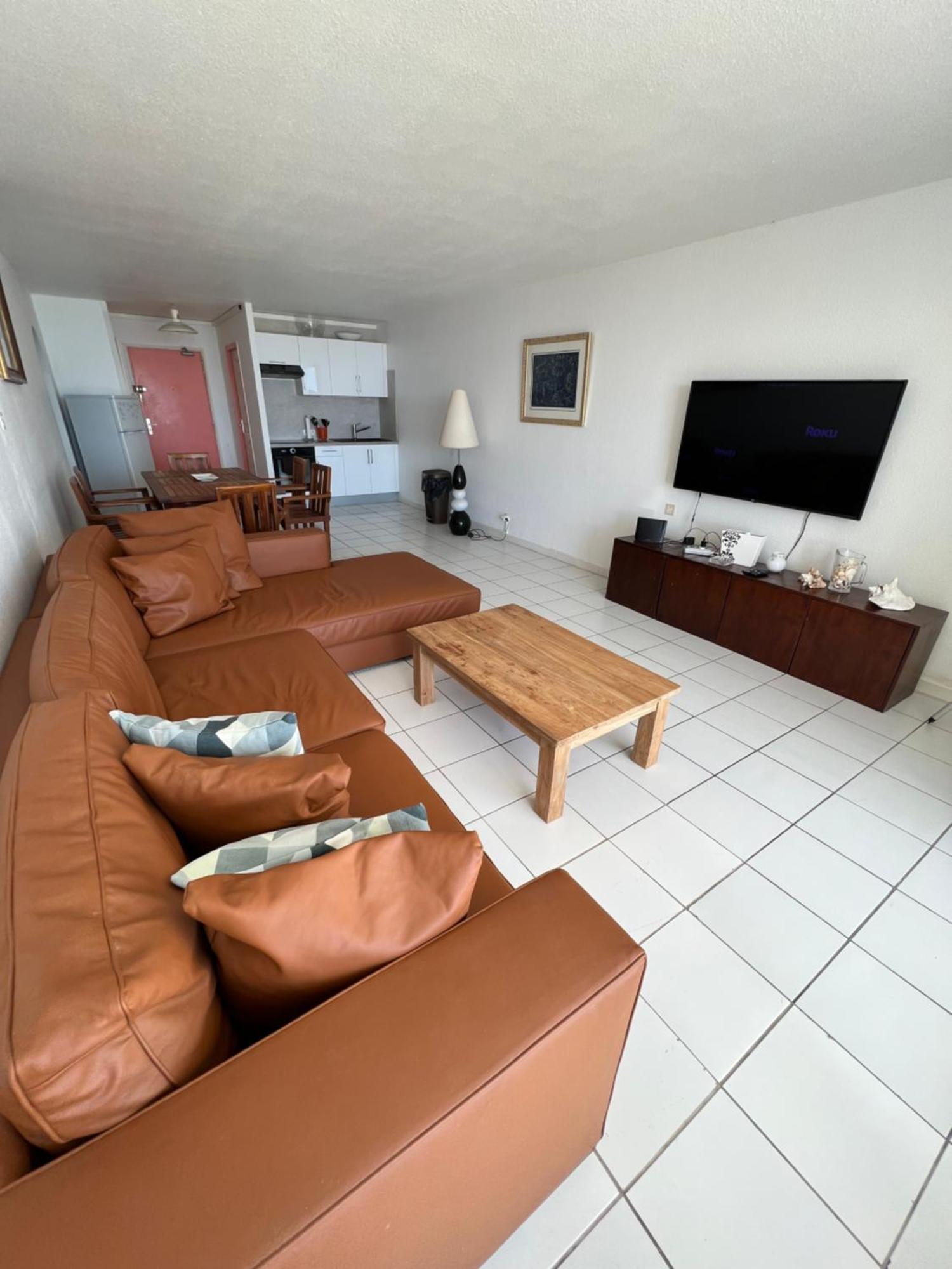 Suite Residence Mont Vernon Orient Bay Exterior foto